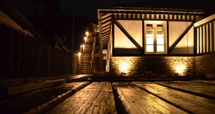 Romance valley Loversleap cottage