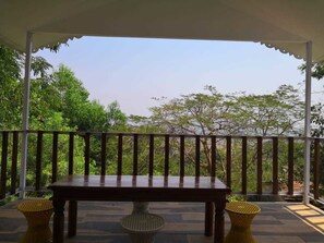 2 Bed Room Villa | Balkong