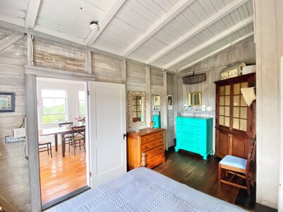 Amazing Views!!! Sunsets!!! Larger Roof Deck!!! Historic Martha’s Vineyard Gem!!