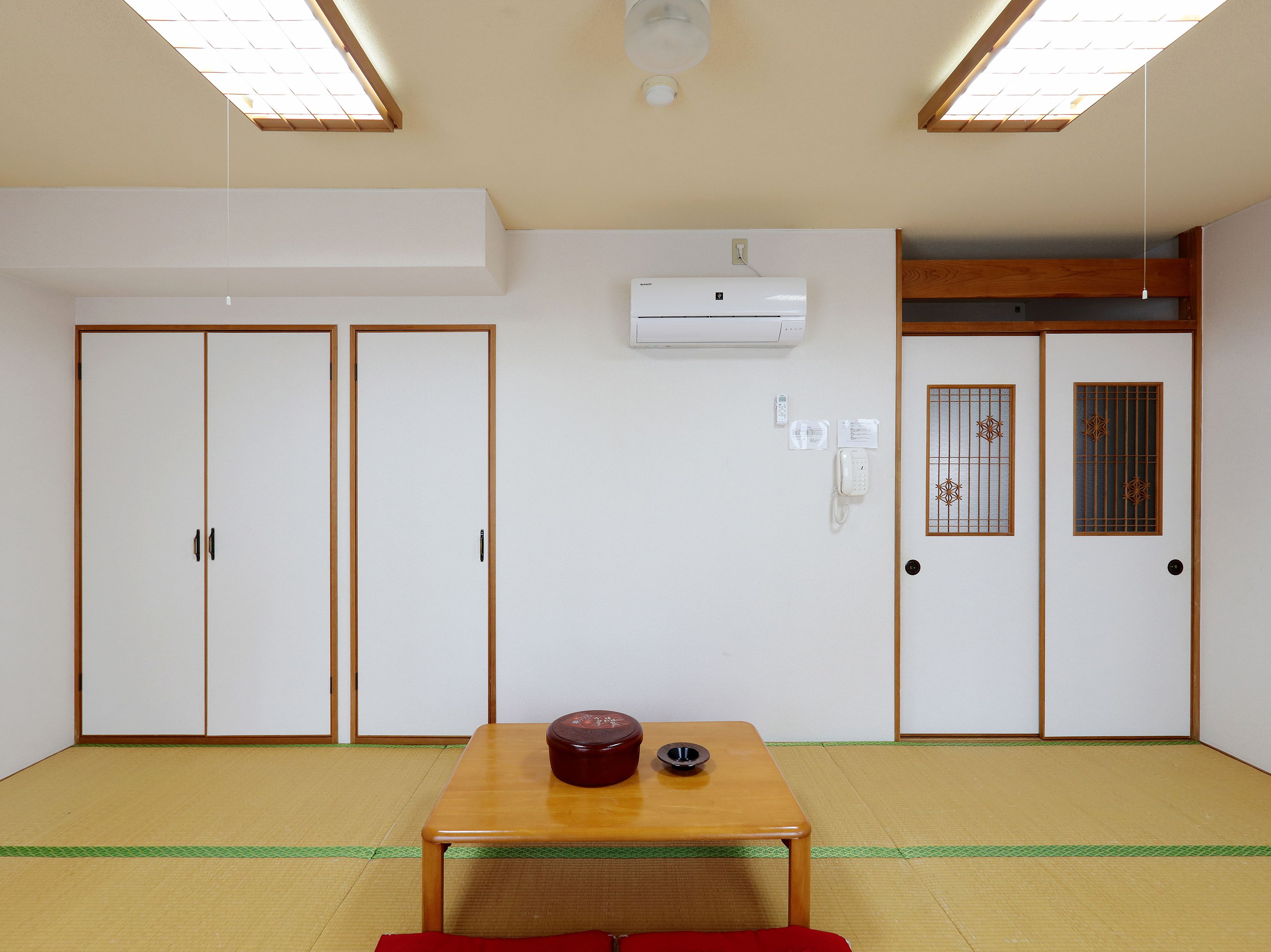 Traditionelt værelse - ryger (Japanese Style, Quintuple) | Strygejern/strygebræt, gratis Wi-Fi, sengetøj