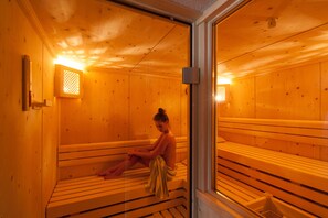 Sauna, steam room, deep-tissue massages, sports massages, massages - Krepperhütte (Volders)