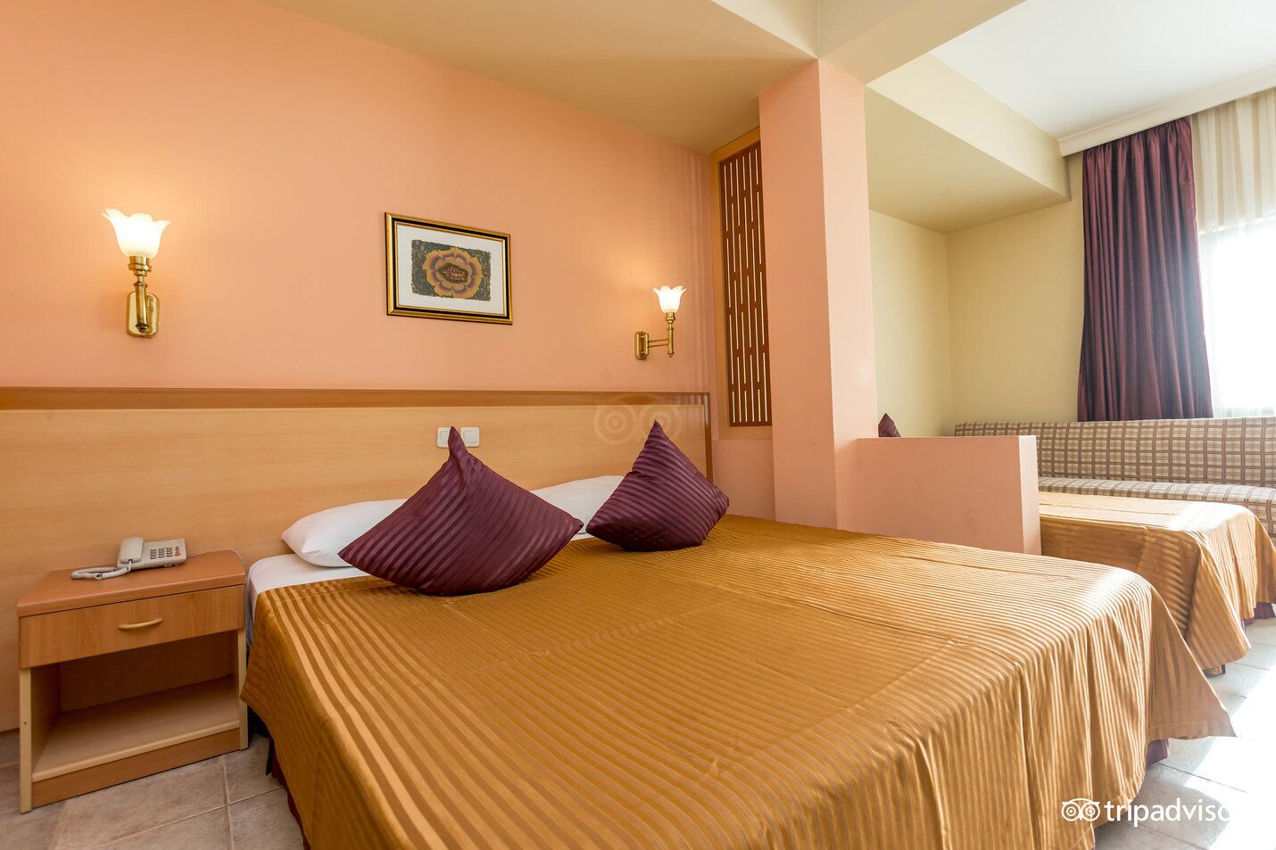 family room | hypo-allergenic bedding, minibar, in-room safe, individually decorated