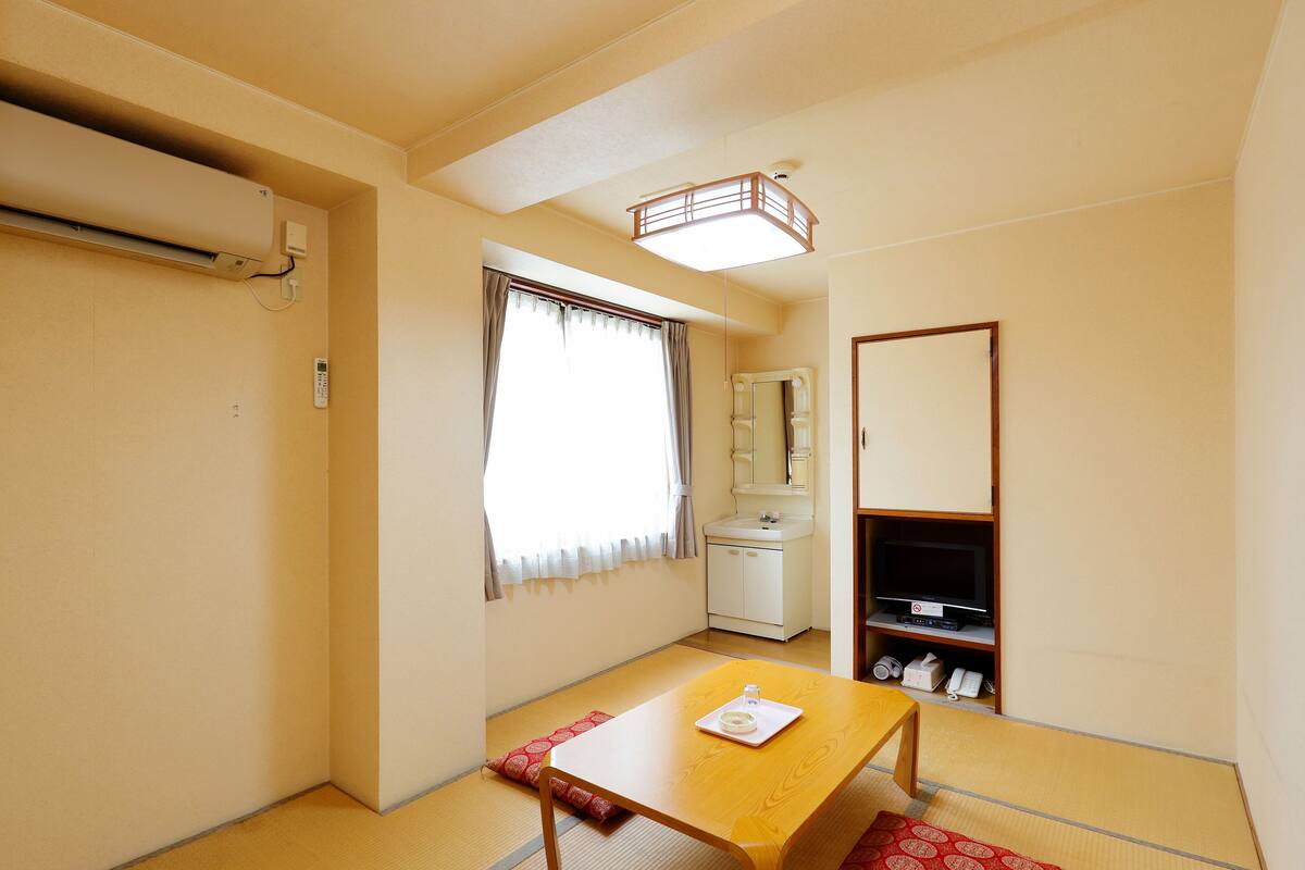 传统双床房, 公共浴室 (Japanese Style) | 免费 WiFi、床单