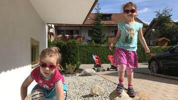 Außen-Kinderspielplatz