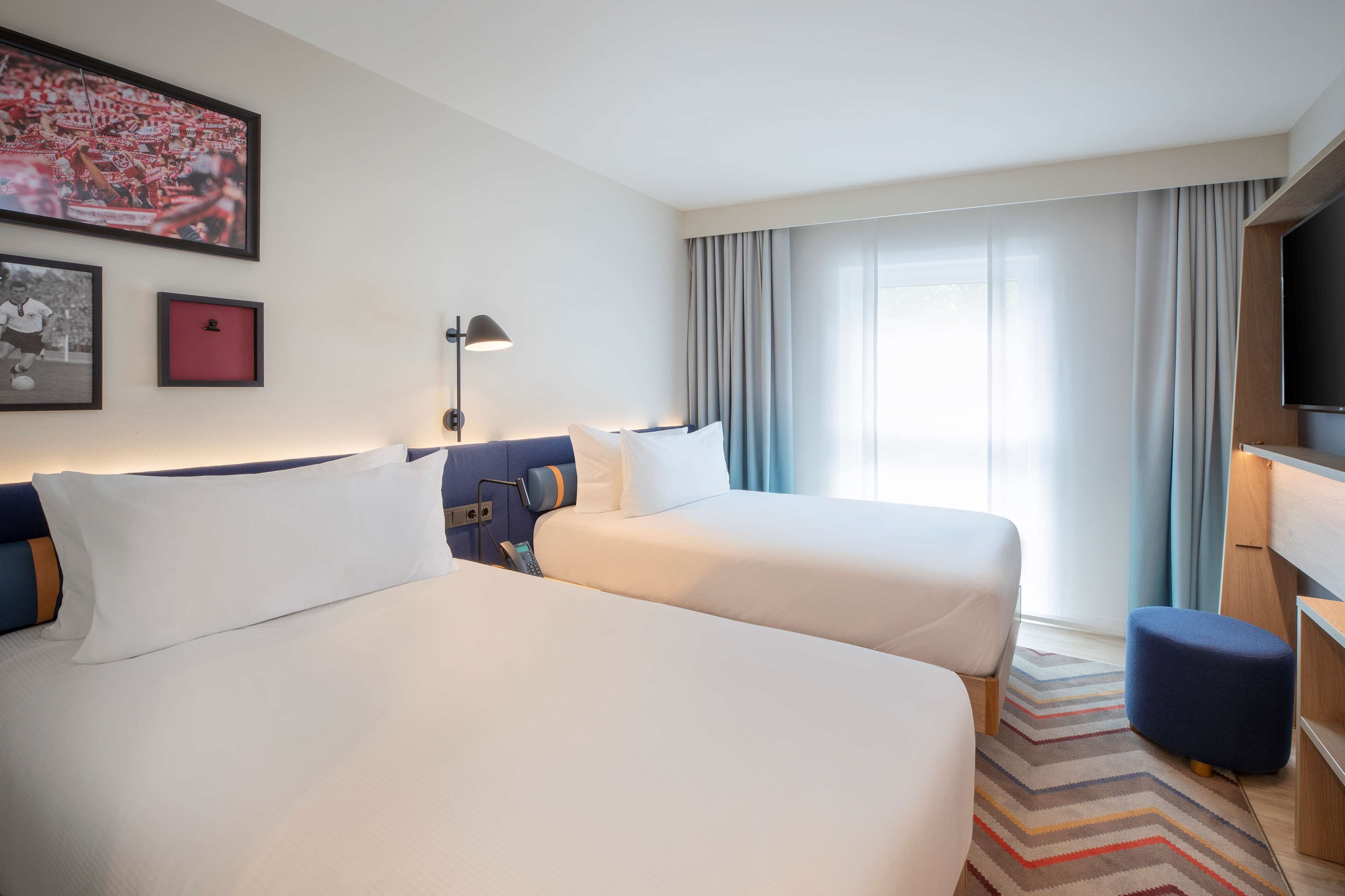 twin room, 2 single beds | minibar, in-room safe, desk, soundproofing