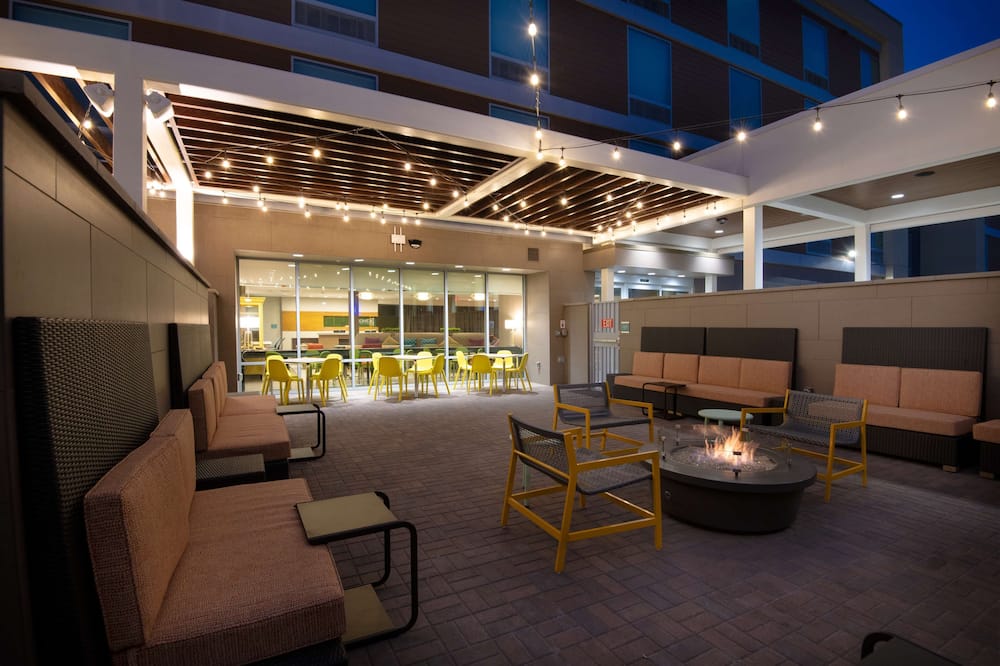 Home2 Suites by Hilton Phoenix Airport North, AZ