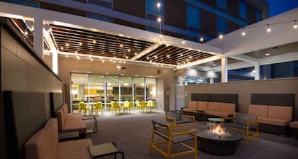 Home2 Suites by Hilton Phoenix Airport North, AZ