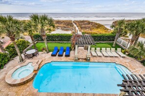 Outdoor pool, a heated pool - Aero Club: Luxury, Oceanfront Home with a Beautiful Pool Area (North Myrtle Beach)