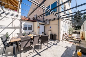 Vila (5-Bedroom Villa with Two Pools) | Fachada
