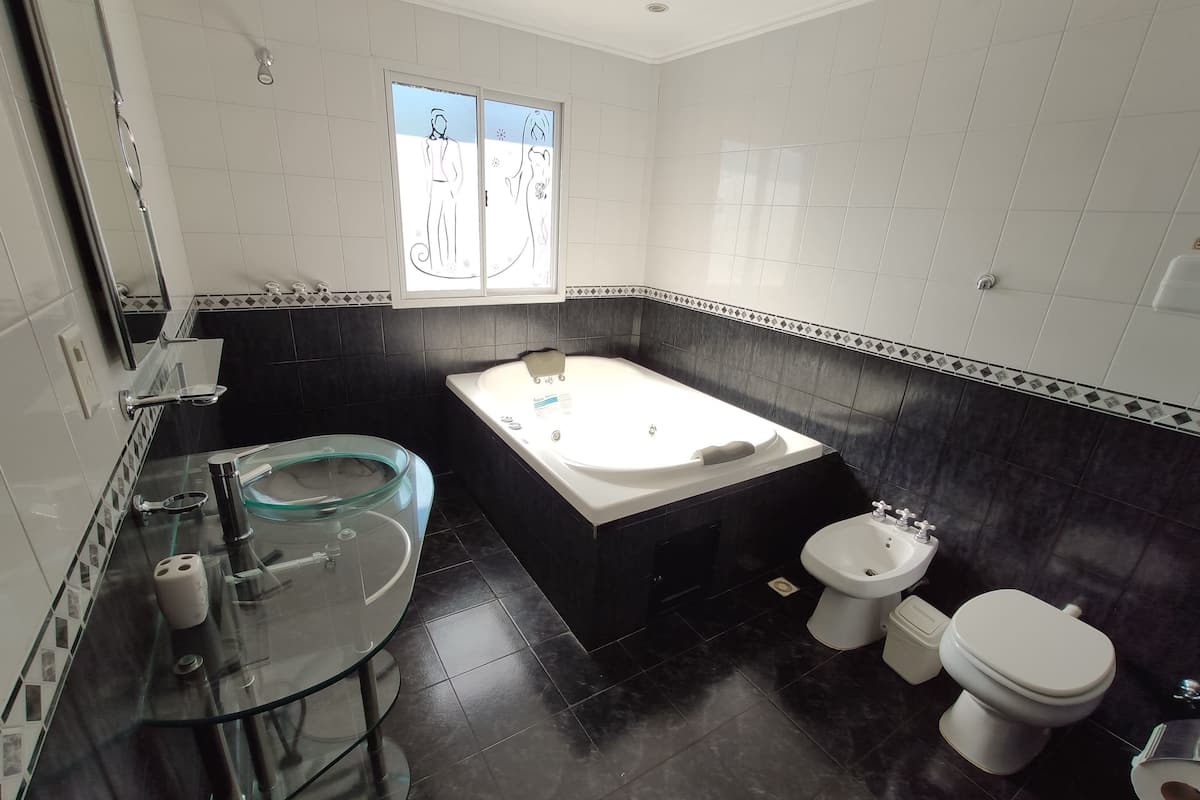 Chambre Double Deluxe | Salle de bain