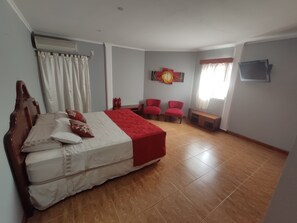Deluxe Double Room | Bed sheets, wheelchair access - Hotel Amatista (Wanda)