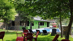Seasonal outdoor pool - Camping la Torre (Espot)
