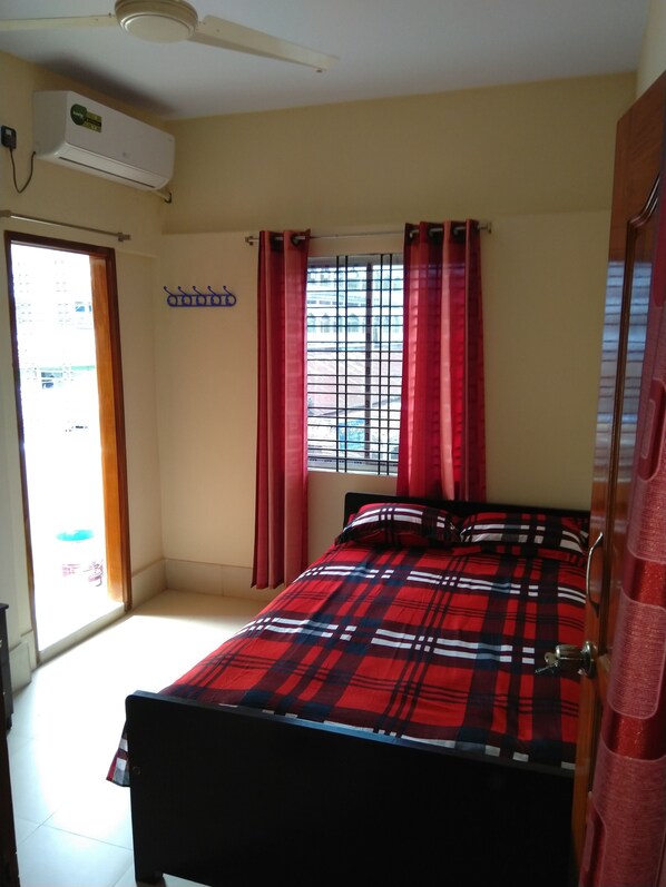 Chambre de base double | SystĂšme dâinsonorisation, accĂšs au Wi-Fi (inclus)