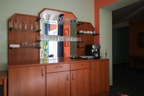 Daily buffet breakfast for a fee - Hotel Ahrberg Viertel (Hannover)