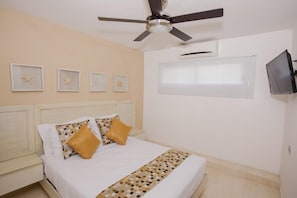Standard Room, 1 Queen Bed | View from room
