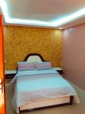 Classic Room | 1 bedroom, individually decorated, laptop workspace, blackout drapes