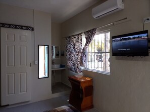 Dobbeltrom | Blendingsgardiner, wi-fi (inkludert) og sengetøy