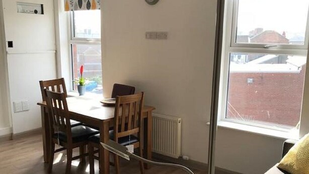 Contemporary Apartment 3 City Centre | Living area - Contemporary Apartment (Belfast)