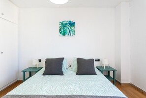 1 室のベッドルーム、アイロン / アイロン台、WiFi、ベッドシーツ