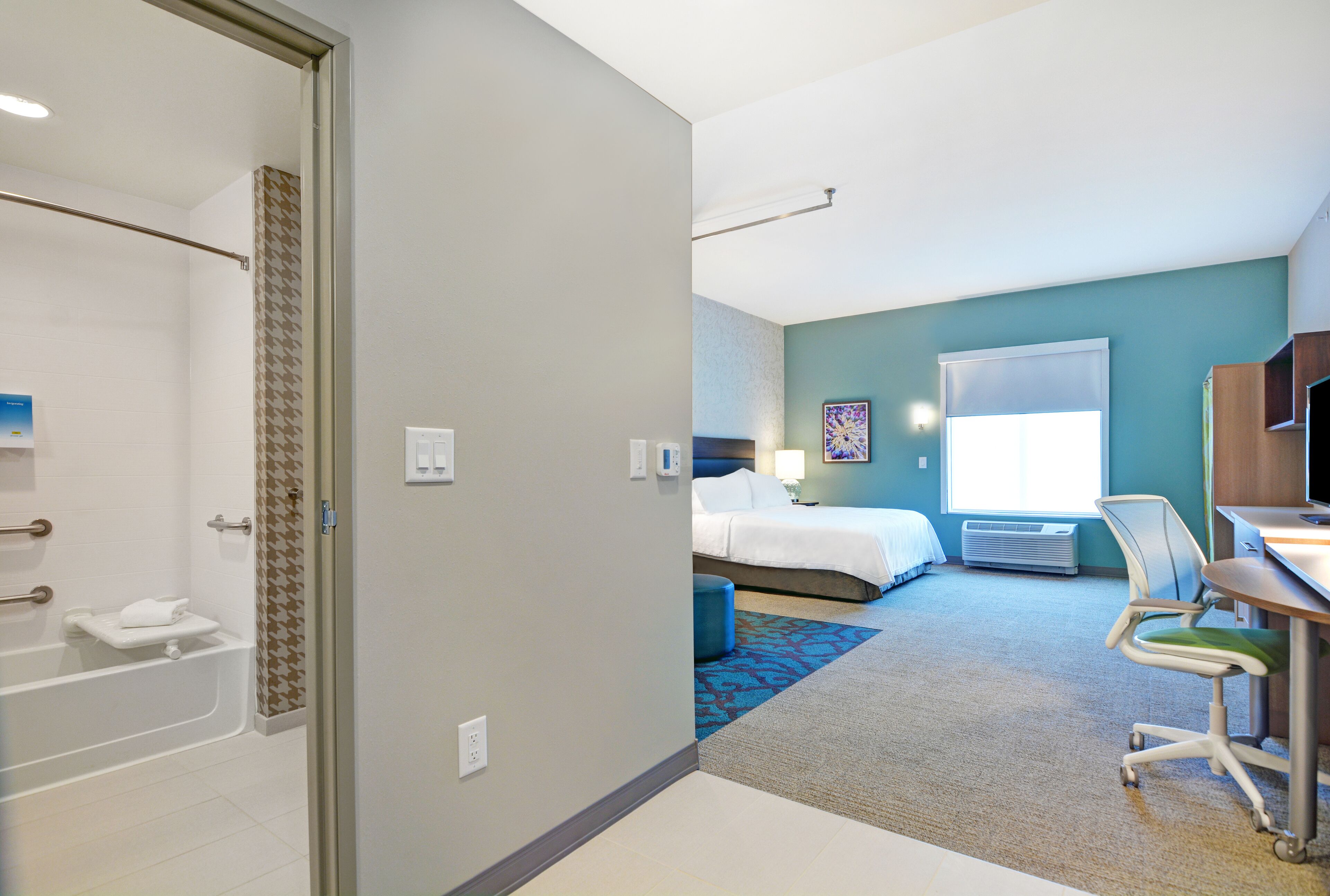 Photo - Home2 Suites By Hilton Charleston Daniel Island, Sc