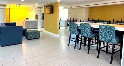 Quality Inn Nacogdoches Near University