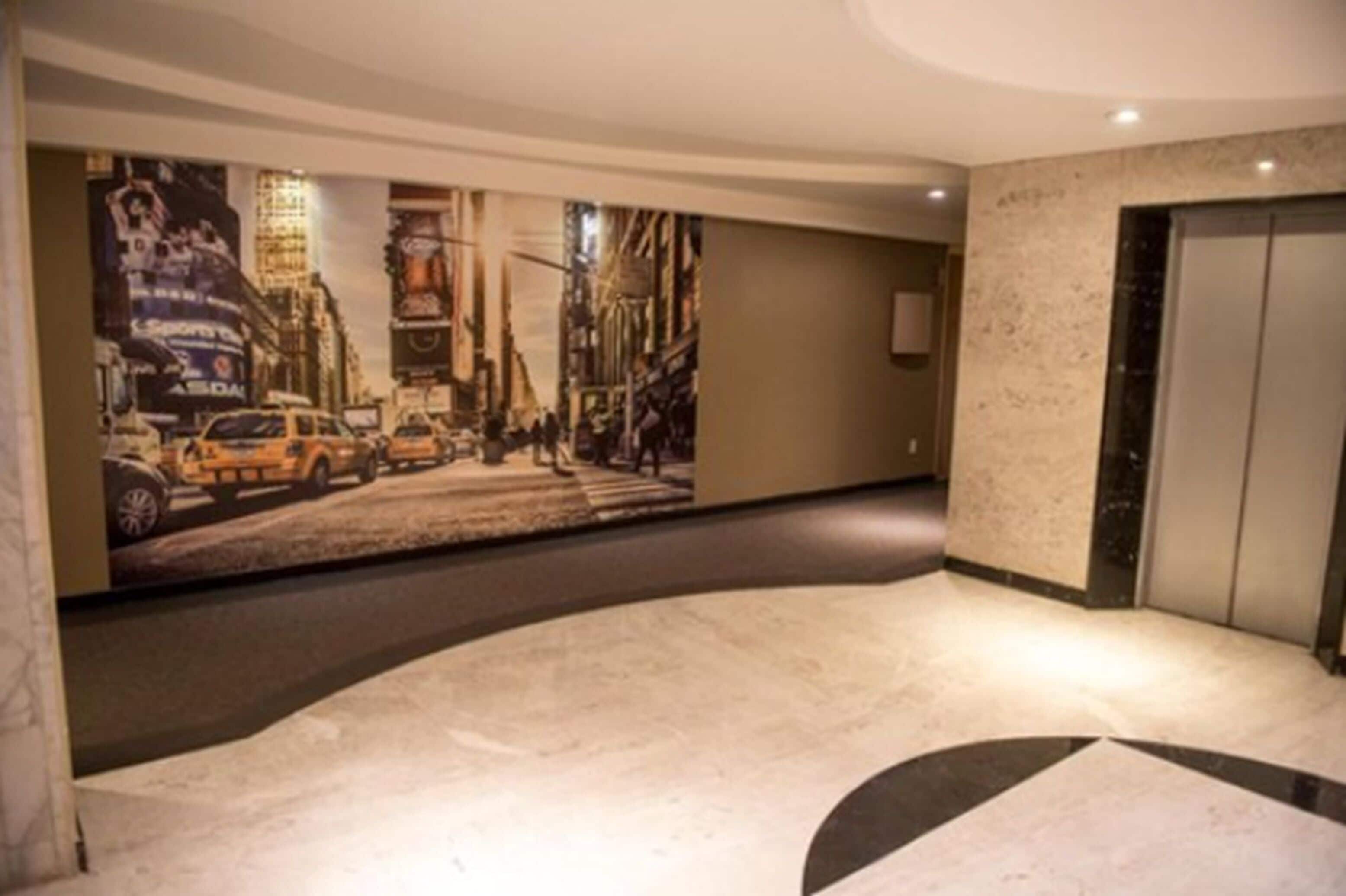 المنشأة من الداخل