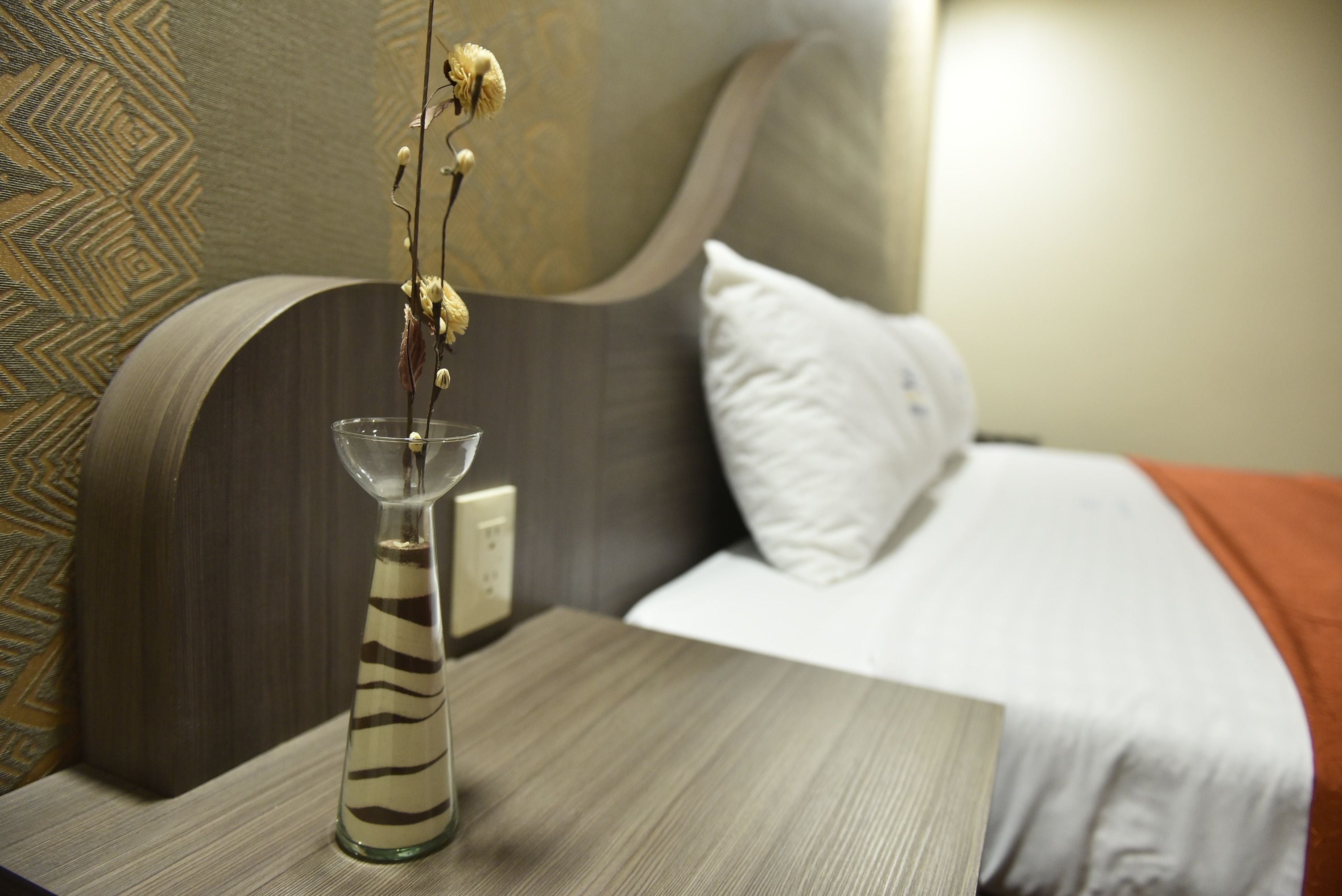 studio suite, 1 king bed | individually decorated, individually furnished, laptop workspace