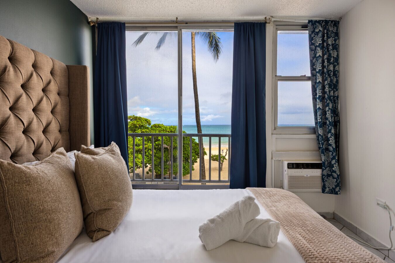 1 habitación, tabla de planchar con plancha, cuna de viaje y wifi 