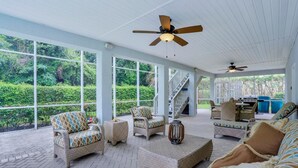 House, Multiple Beds (Florida-style home with pool and step) | Living room - Florida-style Home With Pool and Steps to Beach (Marco Island)