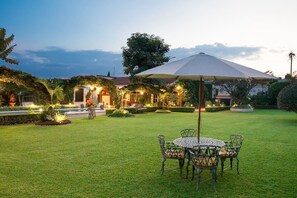 Daily local cuisine breakfast (USD 10 per person) - Residencia Jardin Real (Cuernavaca)