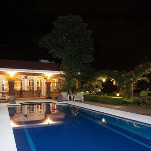 Front of property - evening/night - Residencia Jardin Real (Cuernavaca)