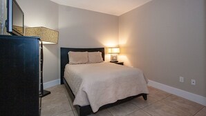 Condo, varias camas, alberca privada, vista al océano