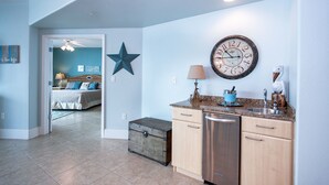Unclassified image, 2 of 11, button - Condo Overlooking the Bay - Unit Crb0503 (Orange Beach)