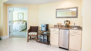Fridge, microwave, stovetop, dishwasher - Condo Overlooking the Gulf of Mexico - Unit Crb0311 (Orange Beach)