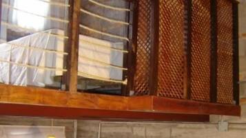 Dupleks | 1 kamar tidur, meja kerja, dan ruang kerja ramah laptop