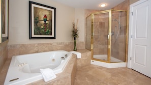 Condo, Multiple Beds, Kitchen, Ocean View | Bathroom | Designer toiletries
