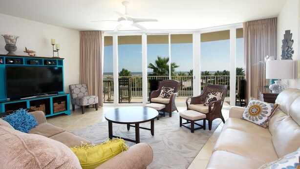 Apartamento, varias camas, piscina privada, vistas al jardín | Vistas desde la habitación