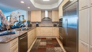 Unclassified image, 3 of 11, button - Three Bedroom With Balcony Bay View - Unit Crd0206 (Orange Beach)