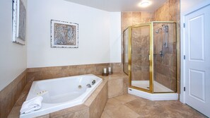 Condo, Multiple Beds, Private Pool, Ocean View | Bathroom