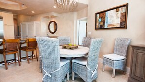 Unclassified image, 3 of 11, button - Two Bedroom Penthouse - Unit Crbph01 (Orange Beach)