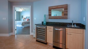 Condo, nhiều giường, ban công, quang cảnh biển | 2 phòng ngủ 