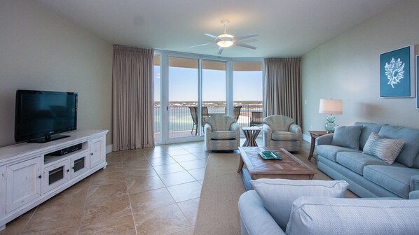 公寓客房, 1 張特大雙人床, 露台, 海景 | 客房景觀