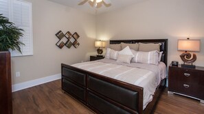 Condo, 1 King Bed, Balcony, Ocean View