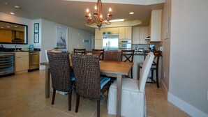 Unclassified image, 5 of 11, button - Waterfront Condo With Stunning Views - Unit Crc0404 (Orange Beach)