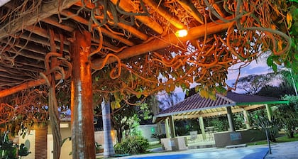 CHÁCARA LUZ DA LUA - Uberaba / MG ..