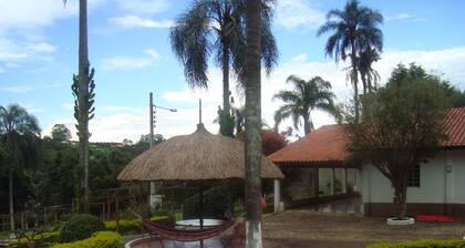 Linda Chacara Special Moments