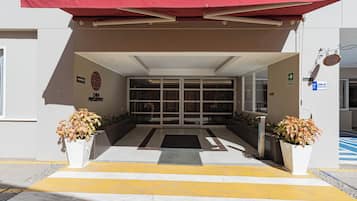 Entrada de la propiedad