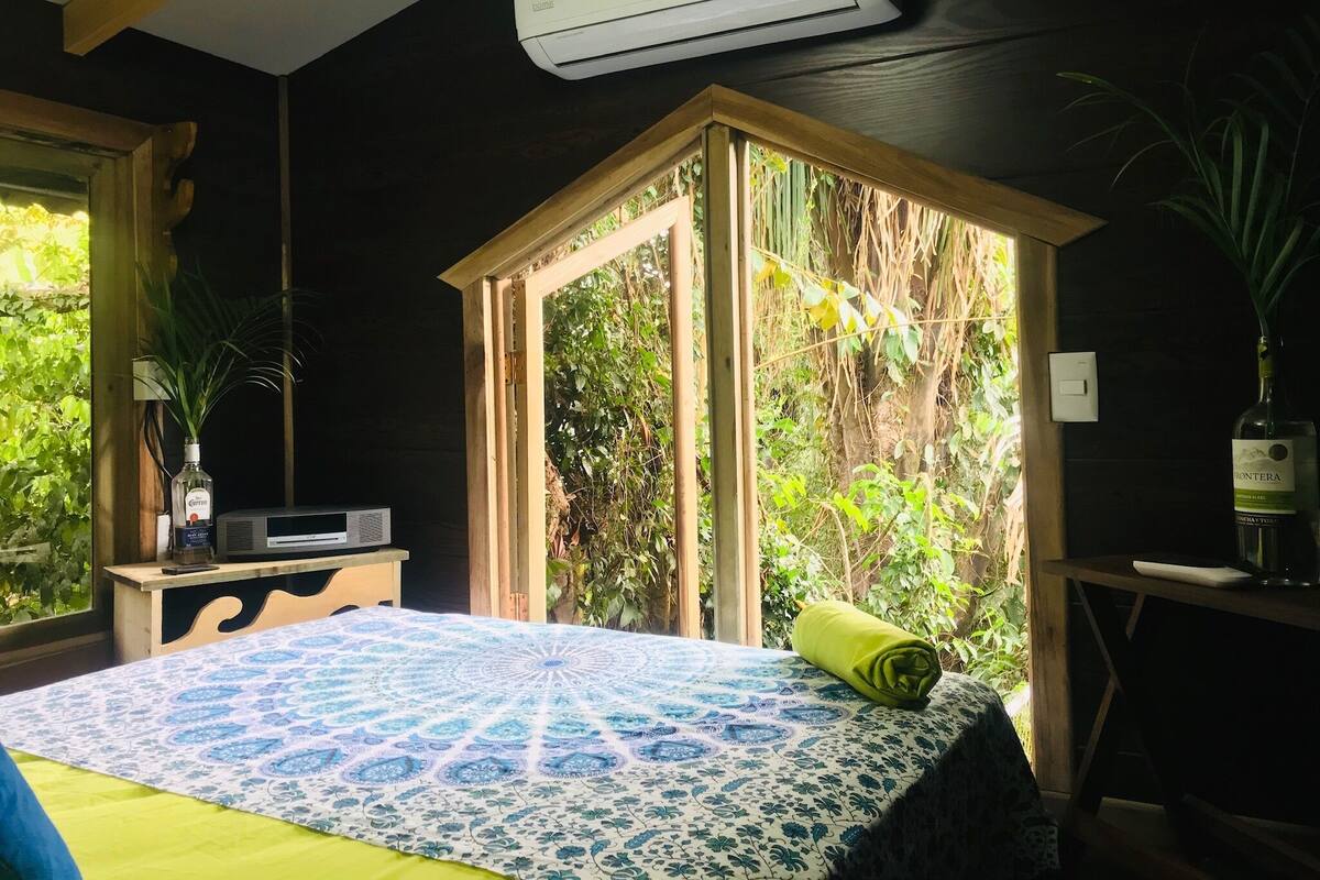 Family Cabin | WiFi (free), bed sheets