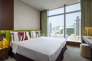 In-room safe, desk, free WiFi, bed sheets - Hotel 1936 (Kowloon)
