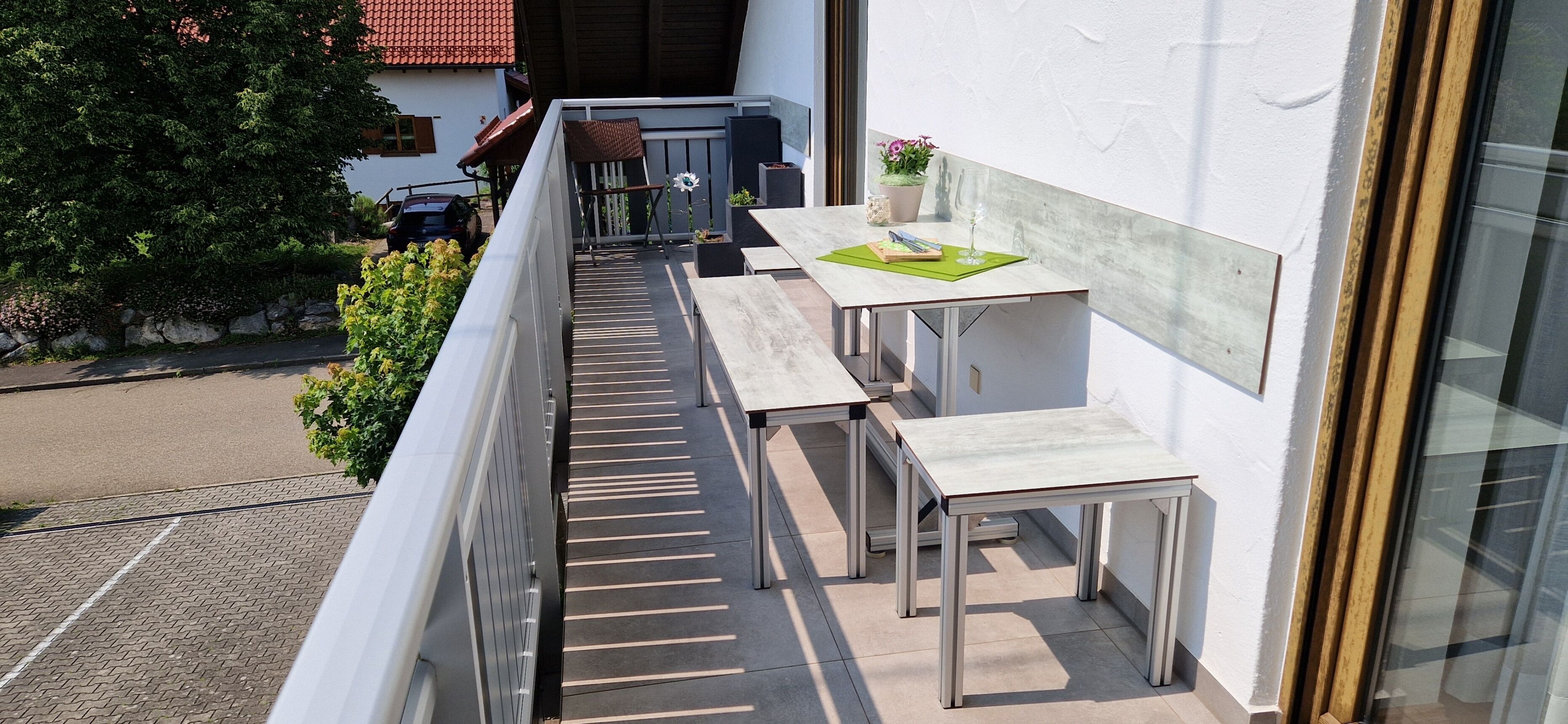 Großzügige Ferienwohnung (80qm) mit Garten und WLAN